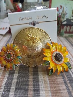 Fashion Jewelry Yellow and Gold Sunflower Brooch Set
